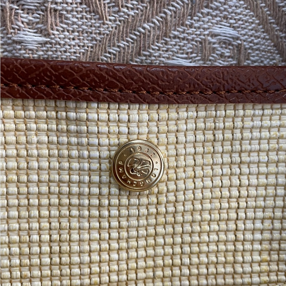 Longchamp Cream Woven Tote with Brown Horse Motif - Picture 5 of 11